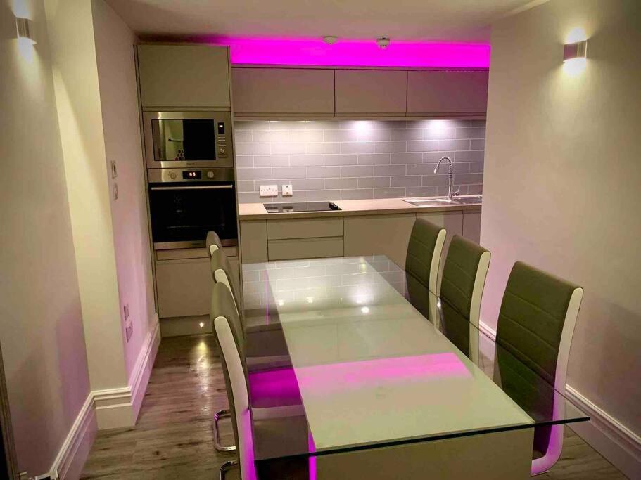 Saltrock Luxury Apartment Blackpool Dış mekan fotoğraf